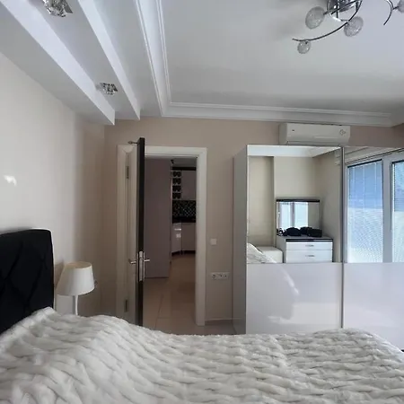Apartamento в алании на берегу клеопатры